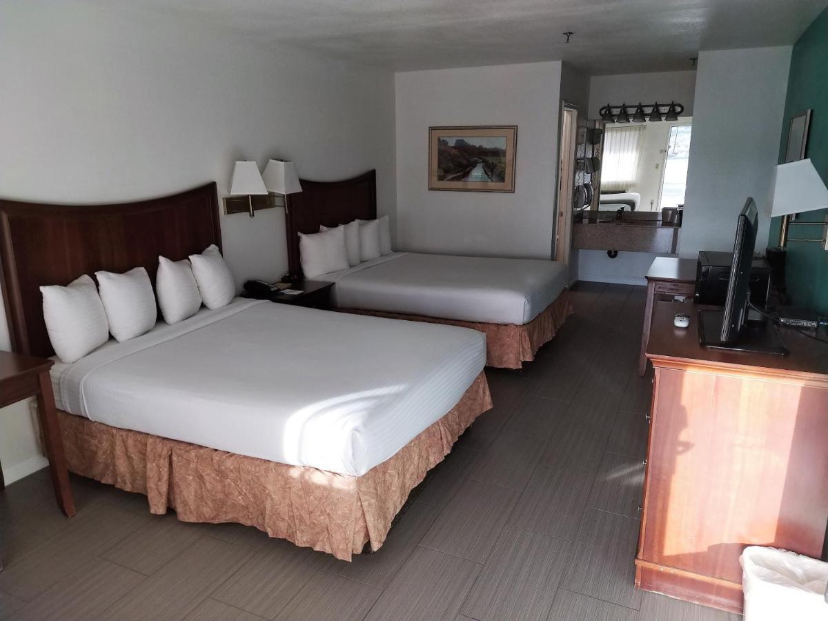 Rio Del Sol Motel 2*